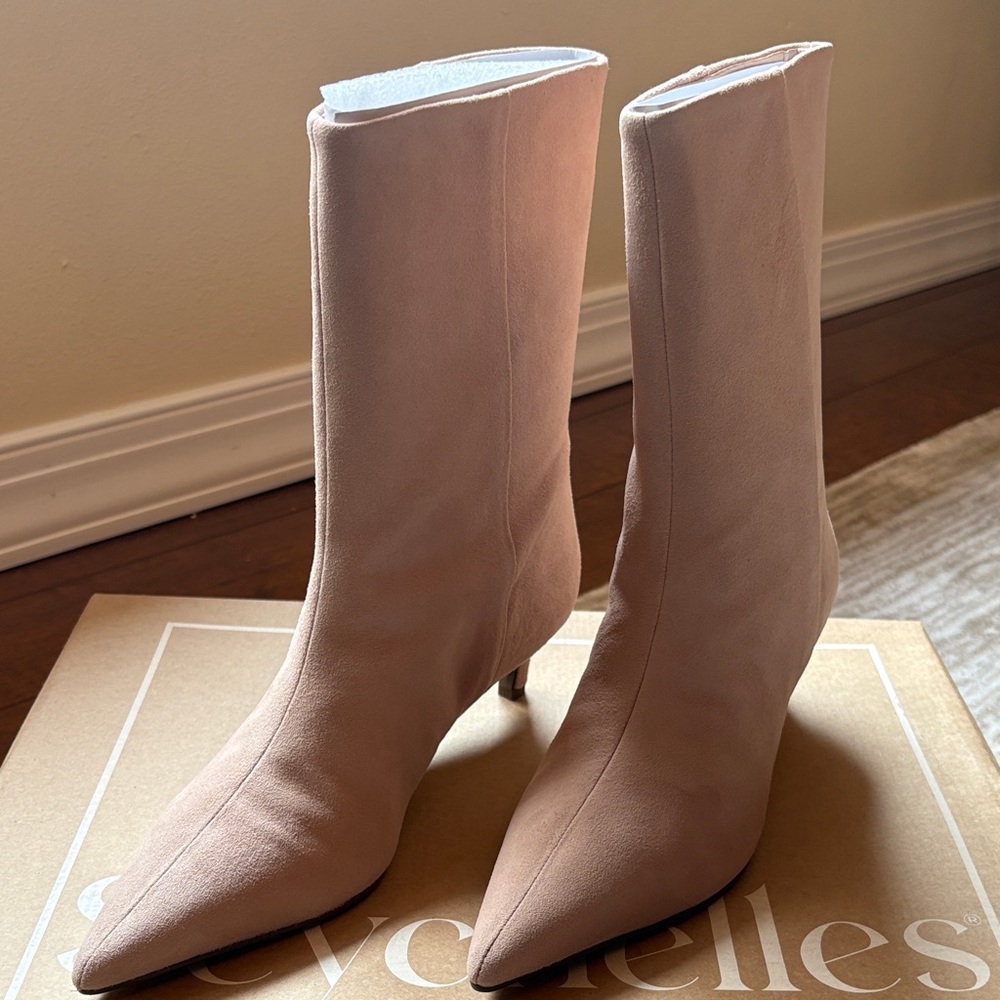Seychelles Game Changer Pointed Toe Kitten Heel Boot (Women)